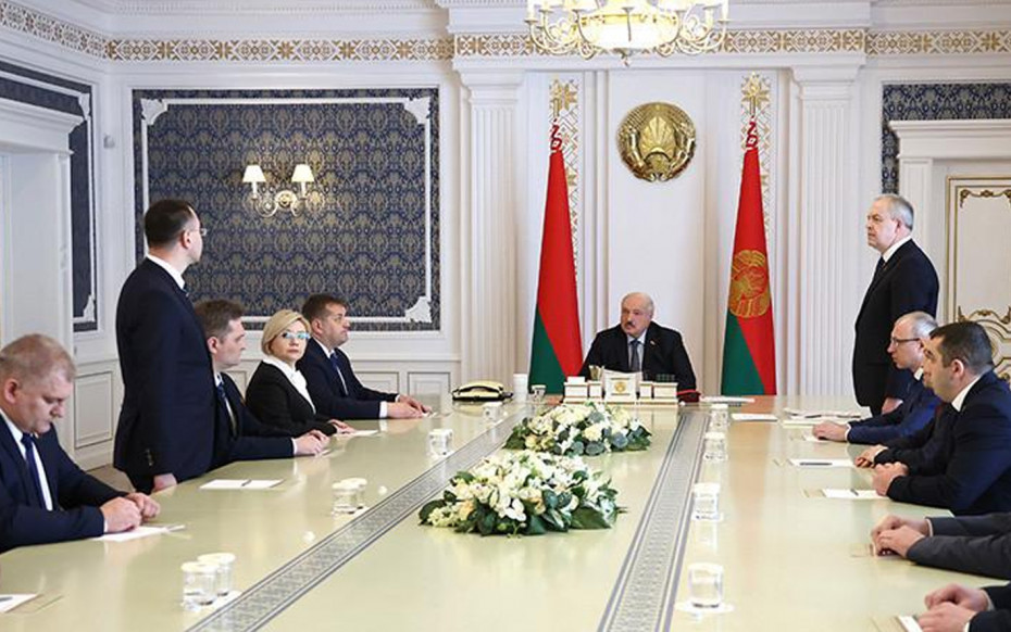 Александр Лукашенко провел ротации в руководстве Минска, Бреста и Гомельской области
