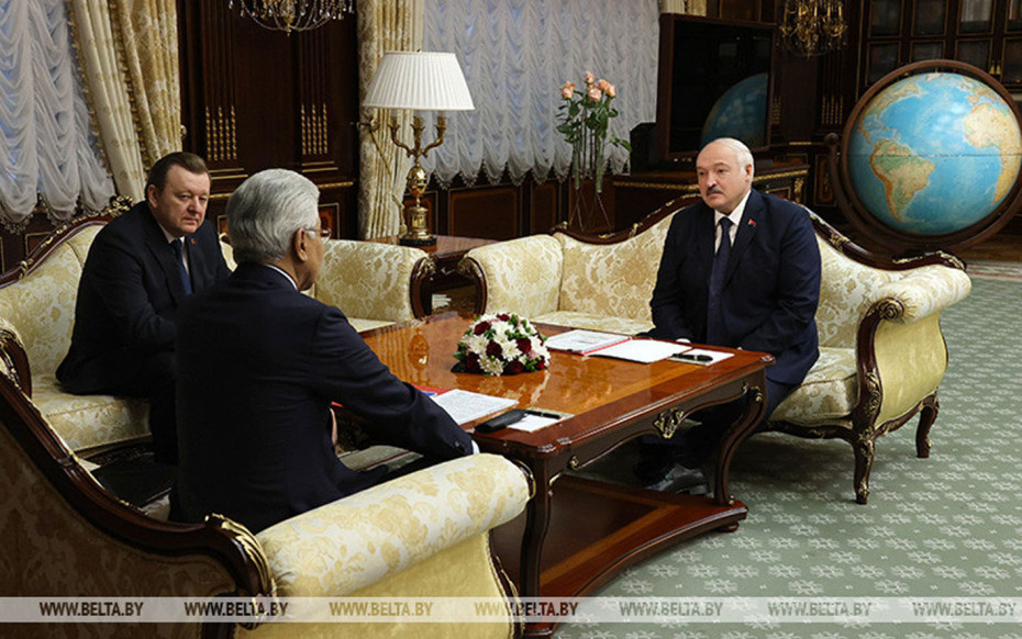 Отсидеться не выйдет. Александр Лукашенко призывает к сплочению в ОДКБ и четкому определению своей политики