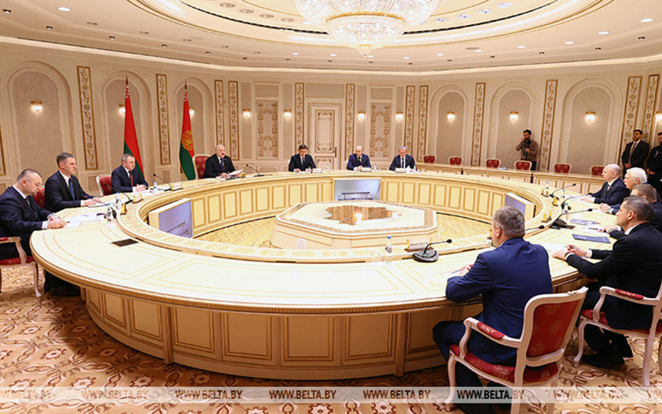  Александр Лукашенко заявил об эффективности принятой Беларусью и Россией стратегии союзного строительства