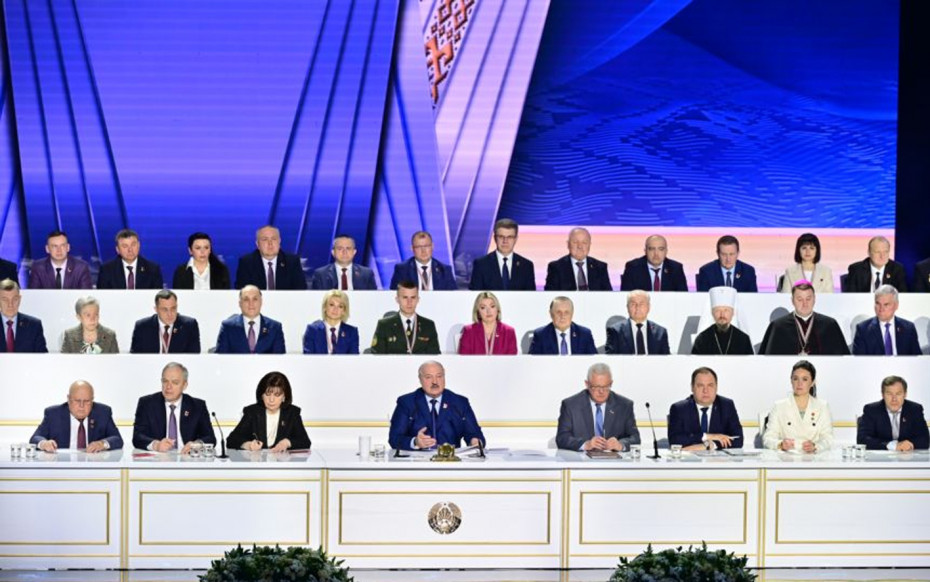 Александр Лукашенко: основной реальный риск для Беларуси создает горячая точка в Украине