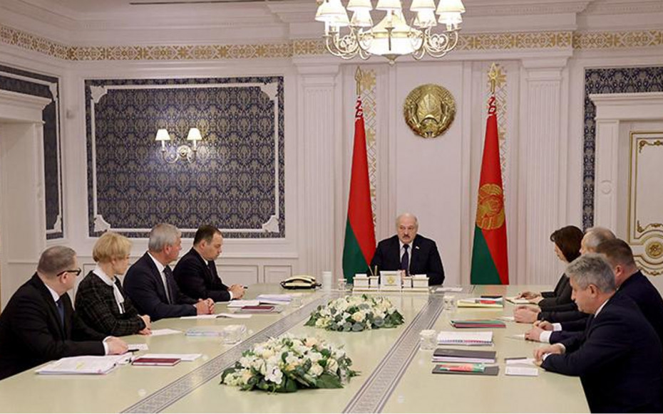Тема недели: Как изменится работа правительства и нормативная база Беларуси? Александр Лукашенко озвучил свои требования