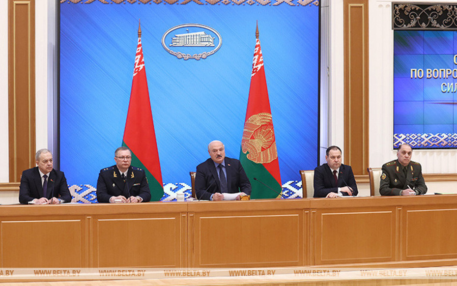 Национальная безопасность и ситуация в силовом блоке. Александр Лукашенко рассказал о поводах большого совещания