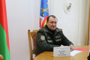Генерал-майор Игорь Буткевич провел прием граждан в Ошмянах