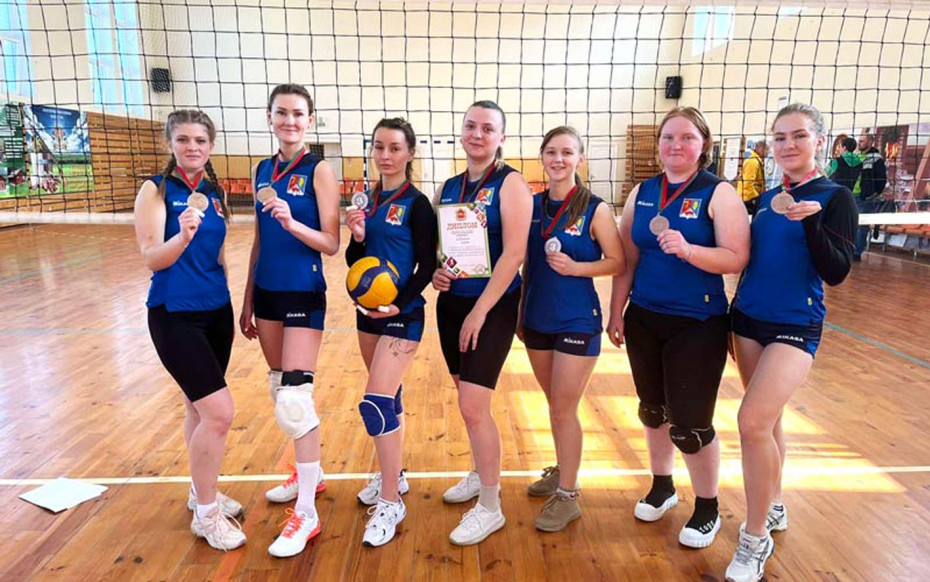 Ошмянские волейболистки завоевали «бронзу» на областных соревнованиях по волейболу «Золотой колосок»