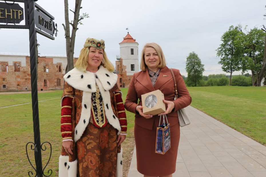 Председатель Гродненского областного Совета депутатов Елена Пасюта посетила Ошмянский район