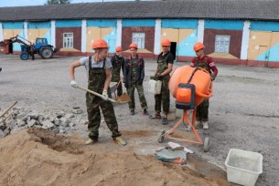 Студотряды работают на предприятиях Ошмянского района