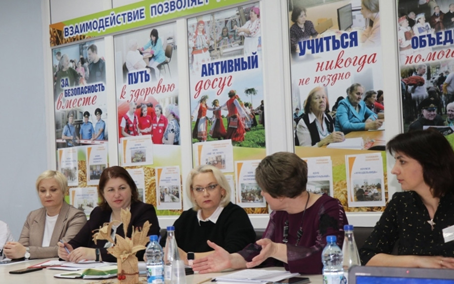 Итоги года подвели в территориальном центре социального обслуживания населения Ошмянского района