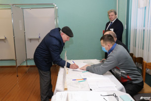 В Ошмянах открылись участки для голосования