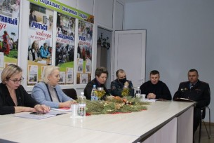 Диалоговая площадка по обсуждению изменений и дополнений Конституции Республики Беларусь прошла в территориальном центре социального обслуживания населения