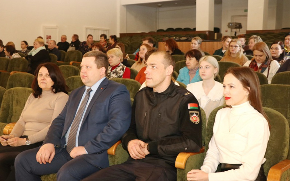 В Ошмянском районе продолжаются встречи с избирателями