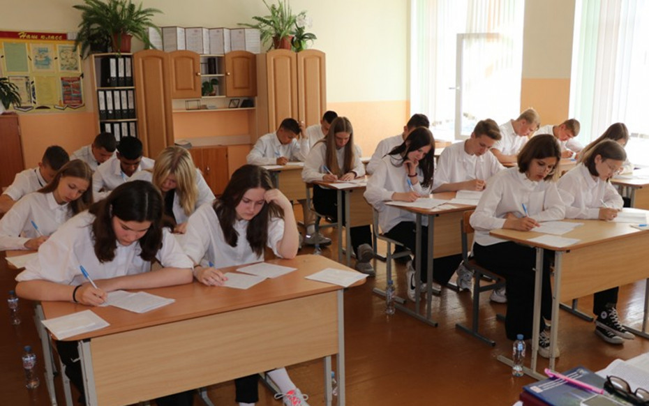 Дзевяцікласнікі Ашмянскага раёна пачалі здаваць экзамены
